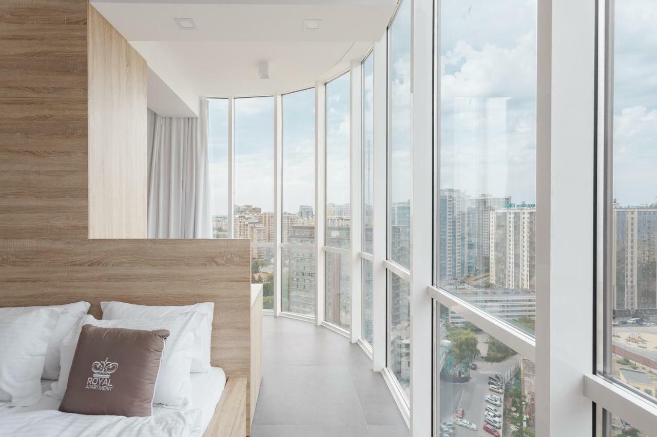 Royal Apartment Odessa Extérieur photo